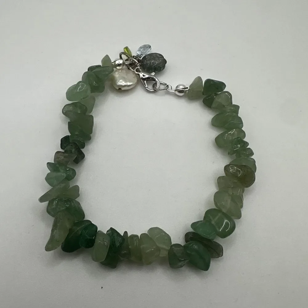 SALE! Genuine aventurine polished chip‎ bracelet with pearl and glass accents!